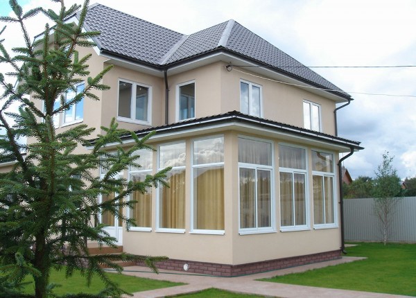 Остекление дачи пластиковыми окнами под ключ в Фрязино
