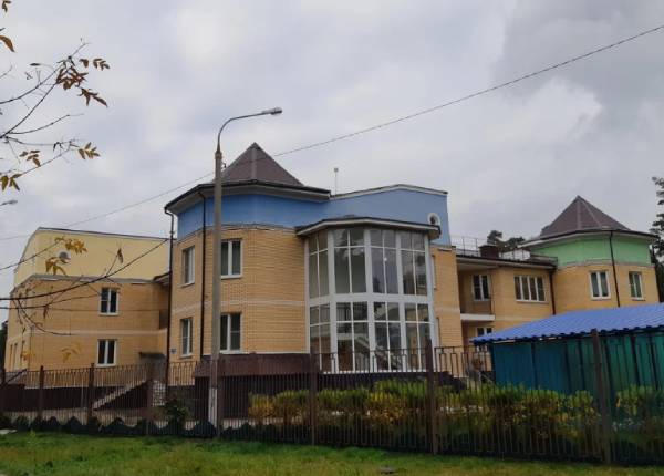 Фасадное остекление детского сада в Фрязино