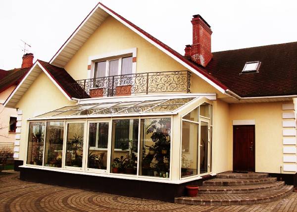 Зимний сад в частном доме в Фрязино