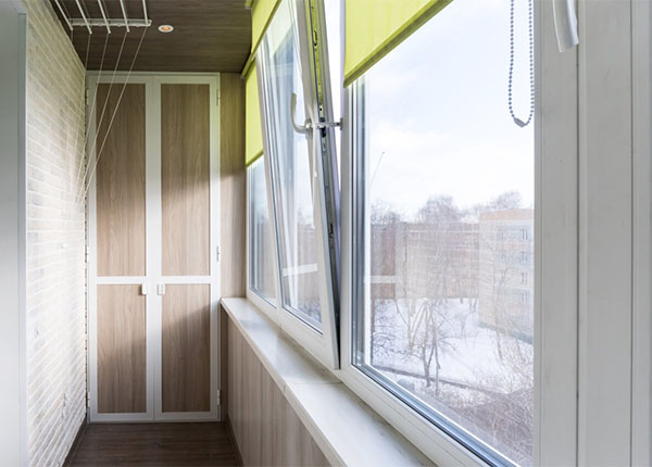 Теплое остекление балкона ПВХ-профилем в Фрязино